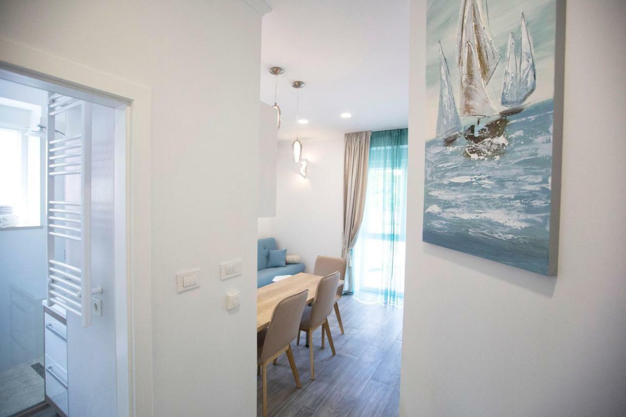 Apartments The Blue Σπλιτ Εξωτερικό φωτογραφία