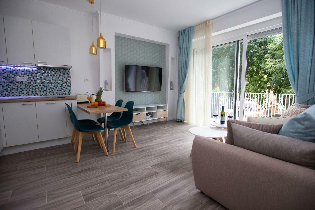 Apartments The Blue Σπλιτ Εξωτερικό φωτογραφία